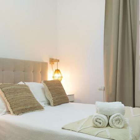 Apartamentos Casa Macias กาดิซ ภายนอก รูปภาพ
